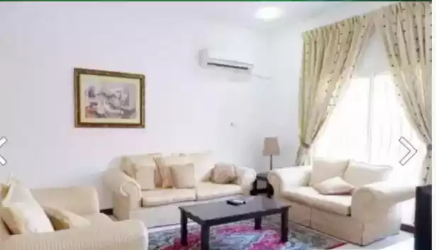 Résidentiel Propriété prête 2 chambres F / F Villa autonome  a louer au Al-Sadd , Doha #7220 - 1  image 